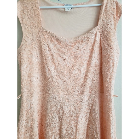 Pinkish/Peach Short Sleeve Dress - Picture 2 of 2